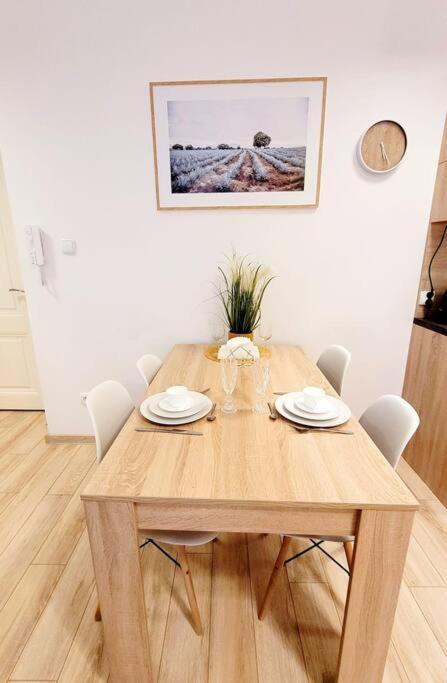 Golden Apartment Bosacka Krakow Old Town 2 Rooms Bagian luar foto